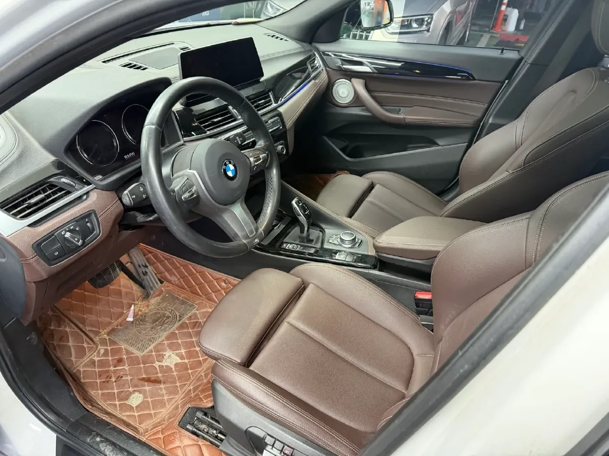 2021 BMW X2 2.0T 192HP L4 7DCT,autocango,china used car exporter,china ev exporter,chinese used car exporter,chinese used ev exporter