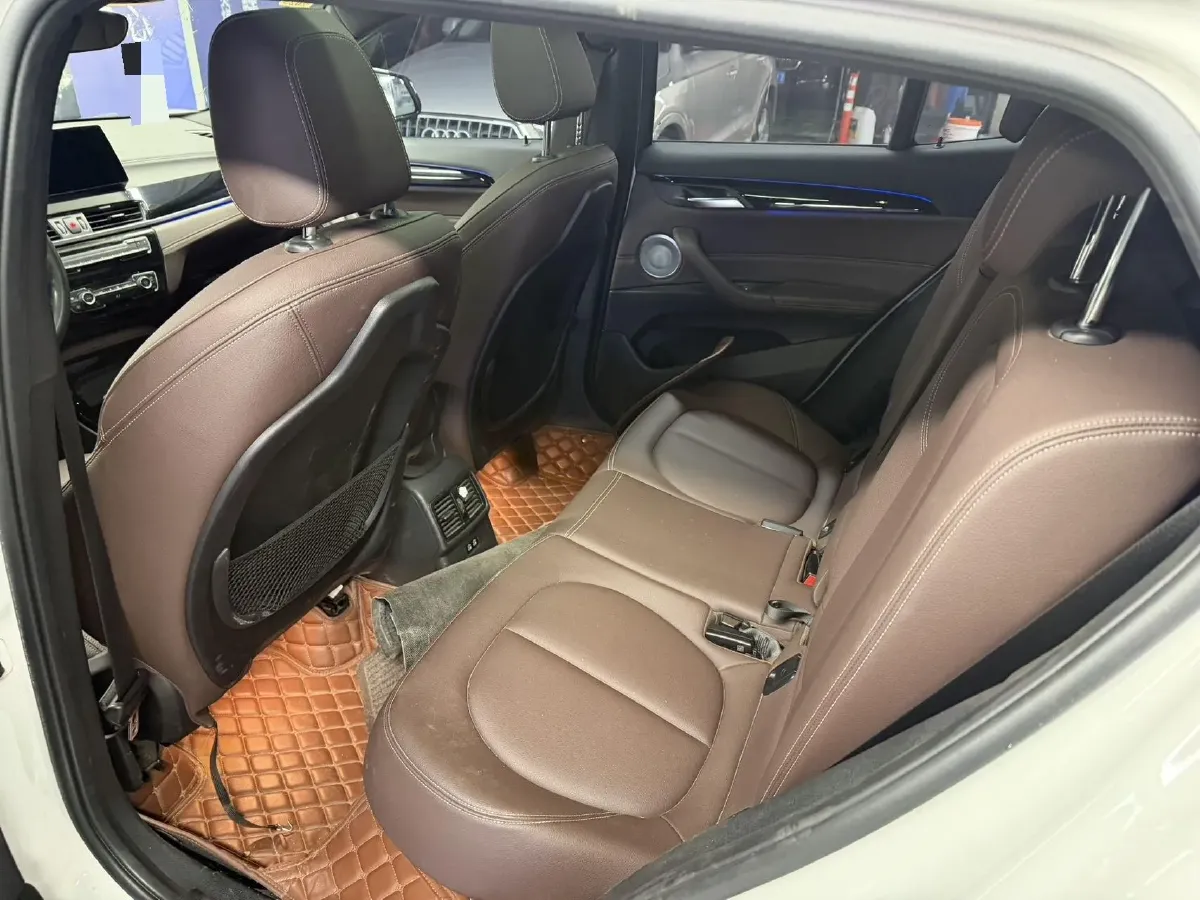 2021 BMW X2 2.0T 192HP L4 7DCT,autocango,china used car exporter,china ev exporter,chinese used car exporter,chinese used ev exporter