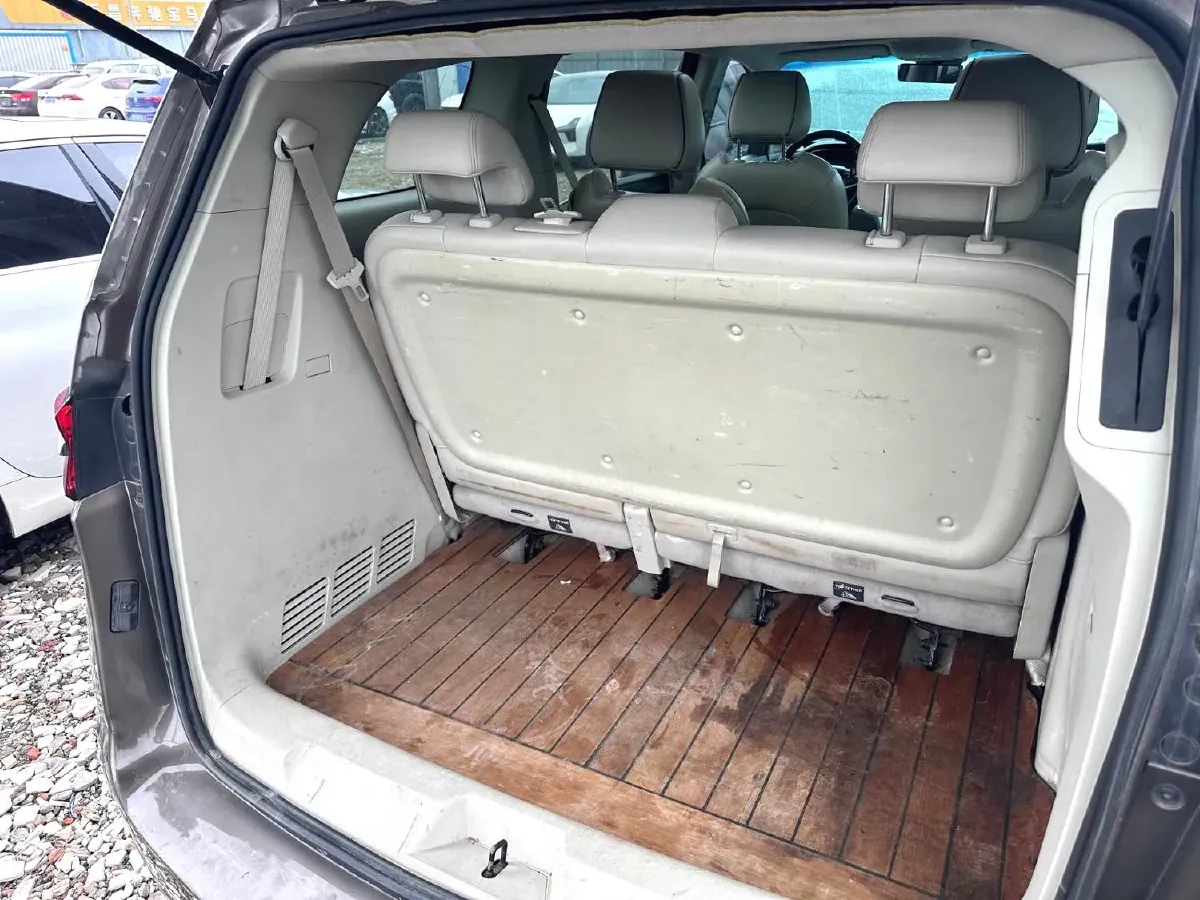 2020 Buick GL8 2.0T 237HP L4 9AT,autocango,china used car exporter,china ev exporter,chinese used car exporter,chinese used ev exporter