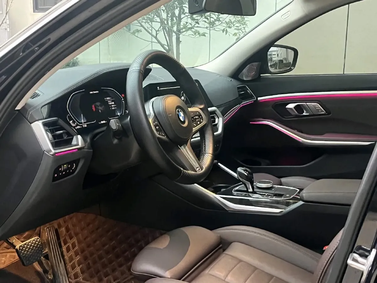 2020 BMW 3 Series 2.0T 184HP L4 8AT,autocango,china used car exporter,china ev exporter,chinese used car exporter,chinese used ev exporter