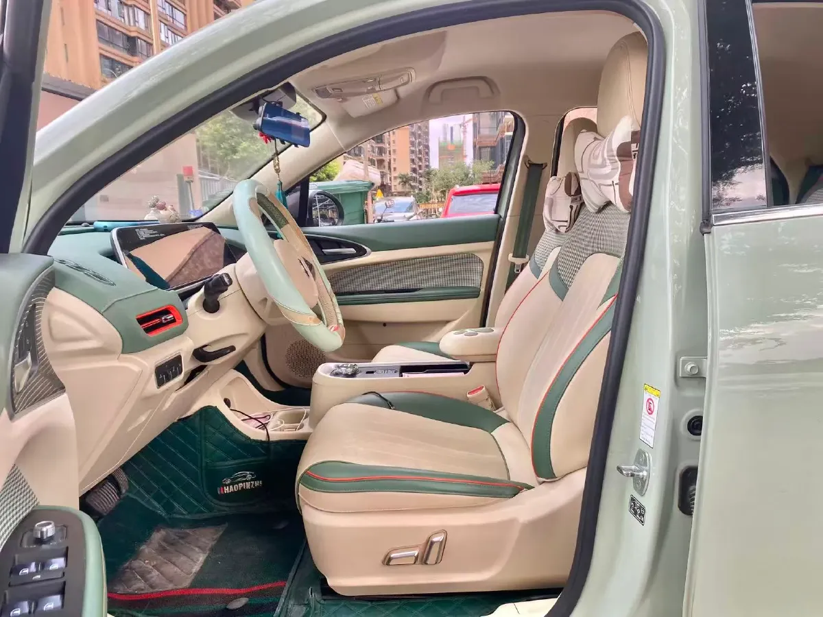 2022 ChangAn CS75 Plus 1.5T 178HP L4 6AT,autocango,china used car exporter,china ev exporter,chinese used car exporter,chinese used ev exporter