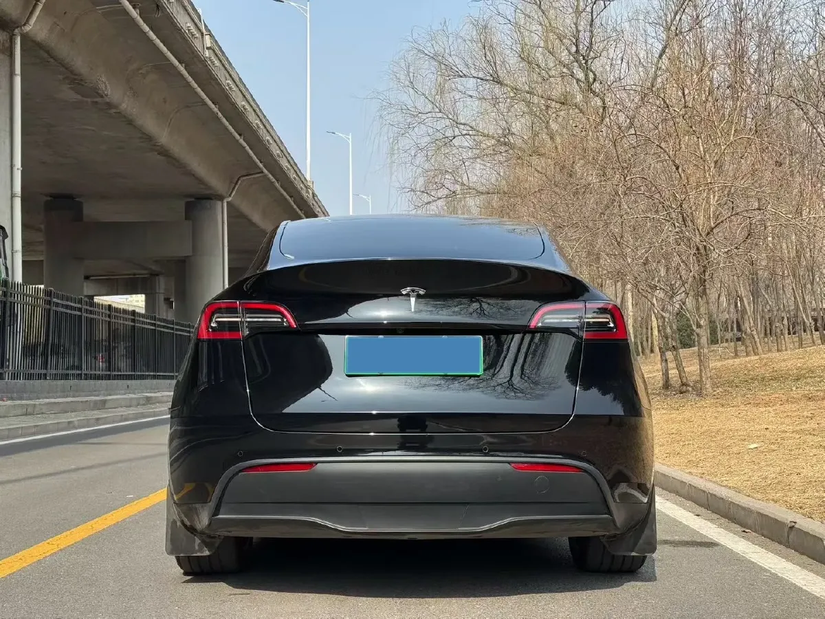 2022 Tesla Model Y BEV 60KWH,autocango,china used car exporter,china ev exporter,chinese used car exporter,chinese used ev exporter