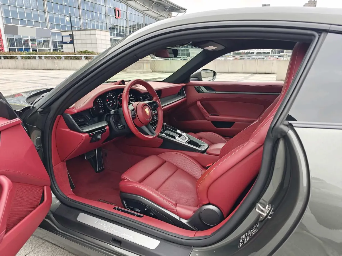 2020 Porsche 911 3.0T 385HP H6 8DCT,autocango,china used car exporter,china ev exporter,chinese used car exporter,chinese used ev exporter