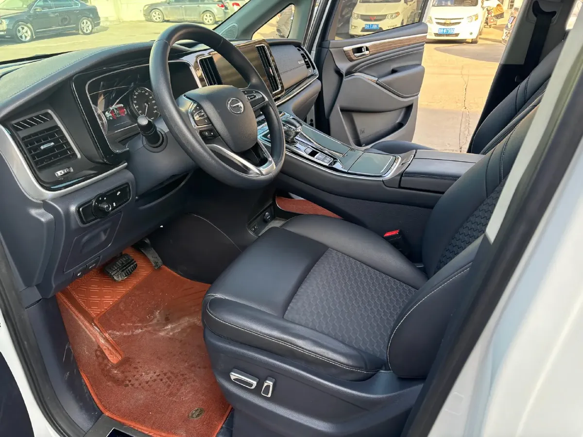 2023 GAC Trumpchi M8 2.0T 252HP L4 8AT,autocango,china used car exporter,china ev exporter,chinese used car exporter,chinese used ev exporter