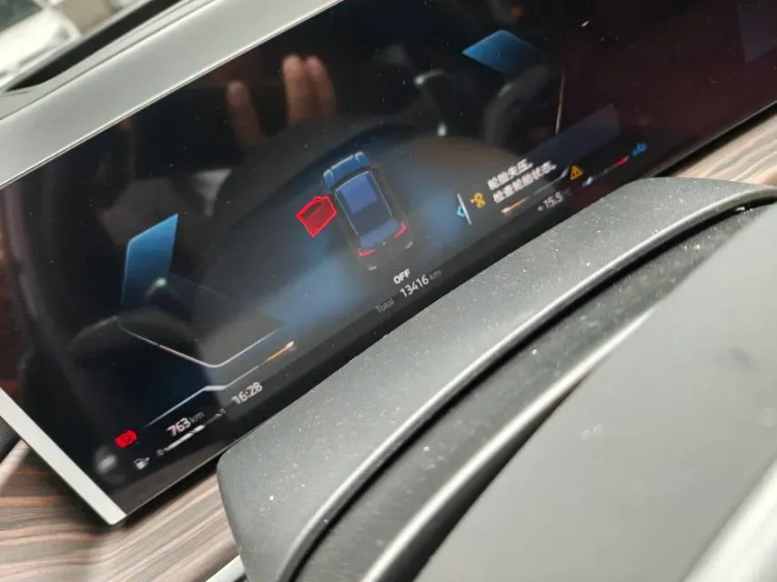 2025 BMW X5 3.0T 381HP L6 8AT,autocango,china used car exporter,china ev exporter,chinese used car exporter,chinese used ev exporter