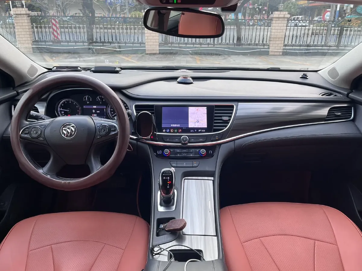 2019 Buick Larcosse 2.0T 241HP L4 9AT,autocango,china used car exporter,china ev exporter,chinese used car exporter,chinese used ev exporter