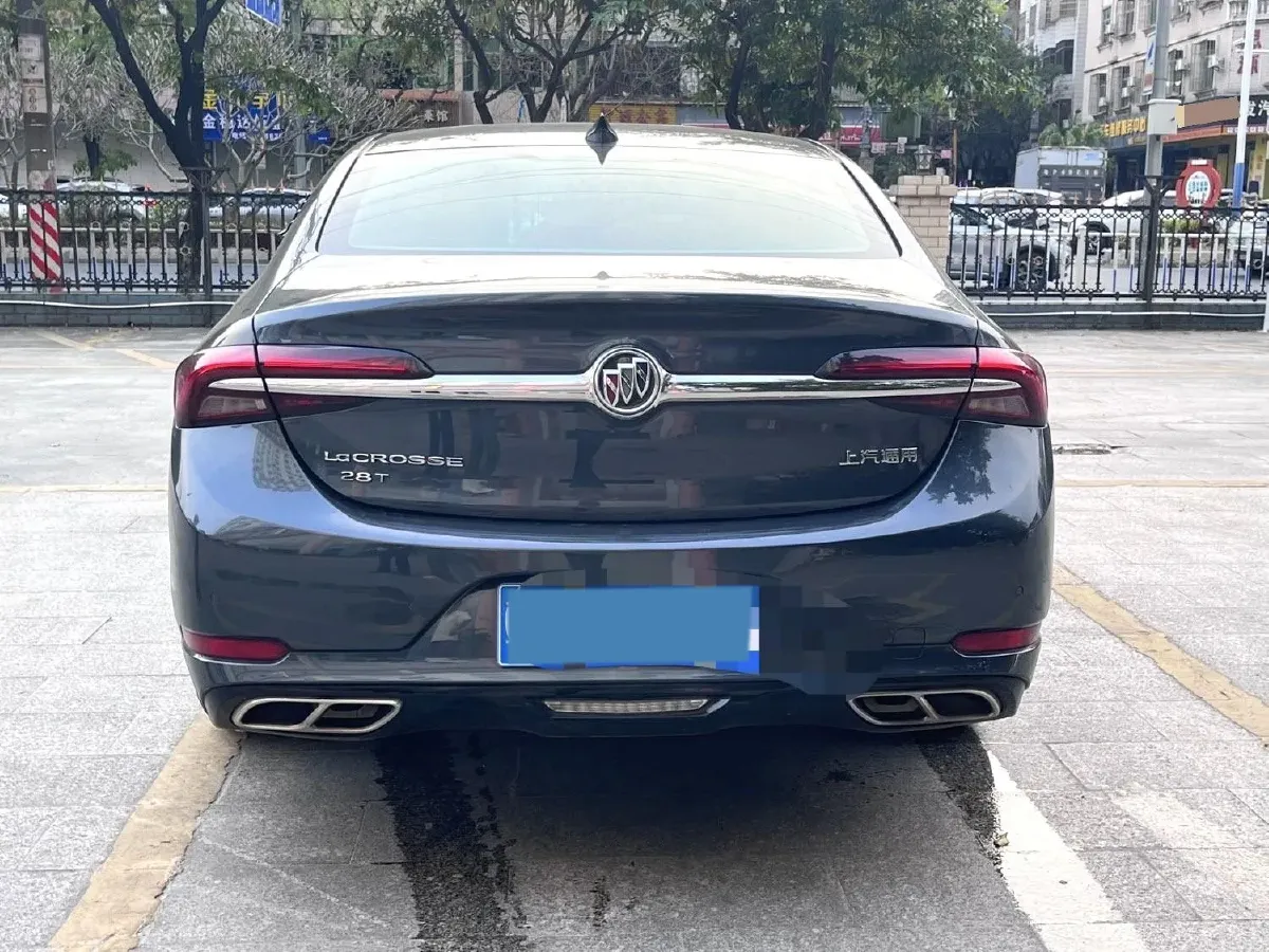 2019 Buick Larcosse 2.0T 241HP L4 9AT,autocango,china used car exporter,china ev exporter,chinese used car exporter,chinese used ev exporter