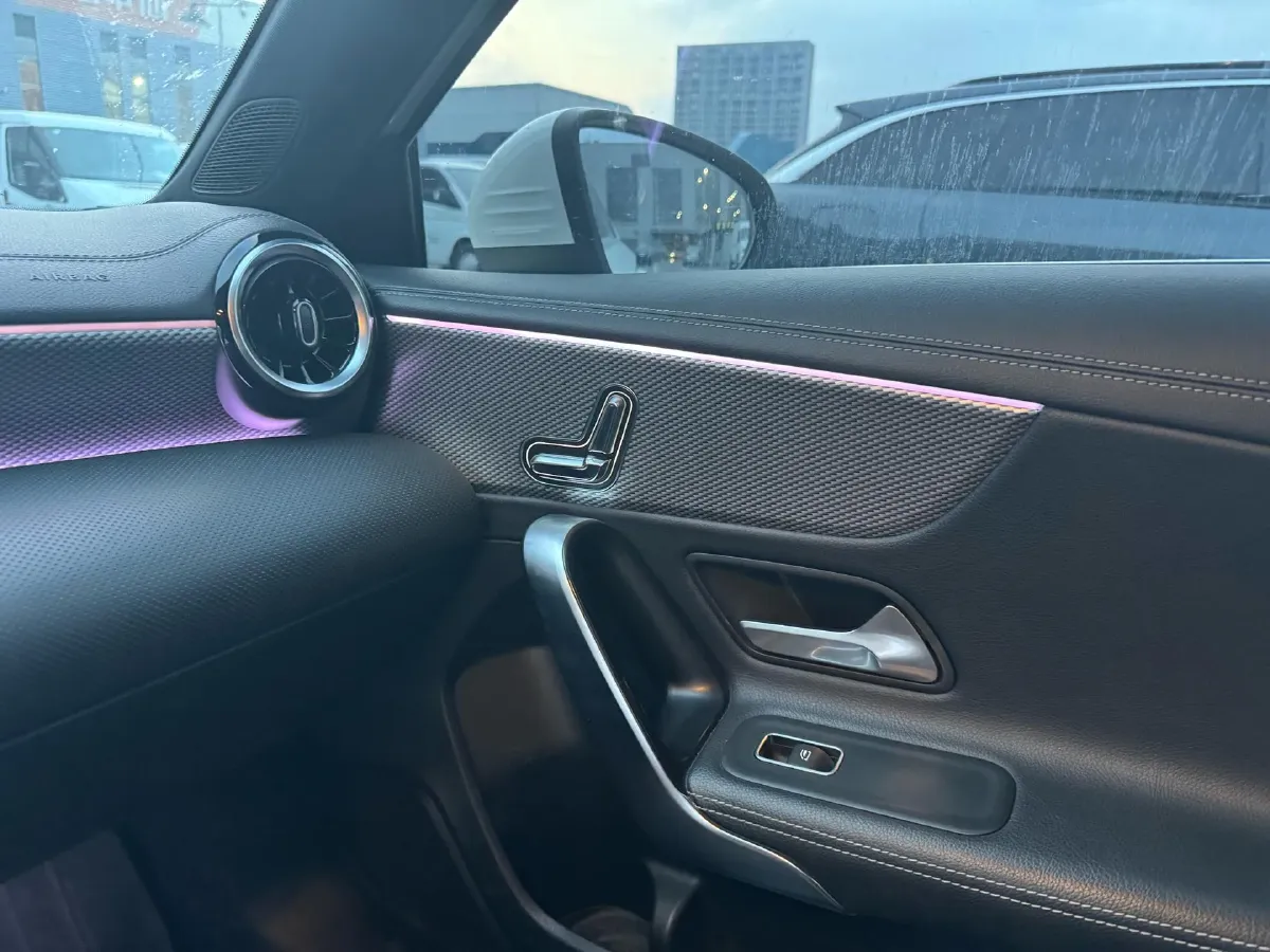 2022 Mercedes-Benz A Class 1.3T 136HP L4 7DCT,autocango,china used car exporter,china ev exporter,chinese used car exporter,chinese used ev exporter