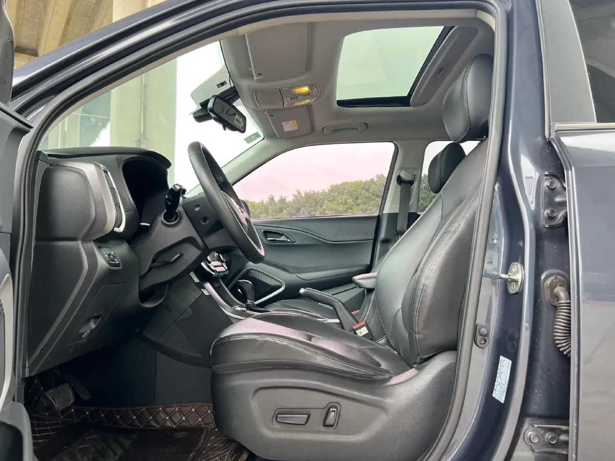 2018 Hyundai ix35 2.0L 160HP L4 6AT,autocango,china used car exporter,china ev exporter,chinese used car exporter,chinese used ev exporter