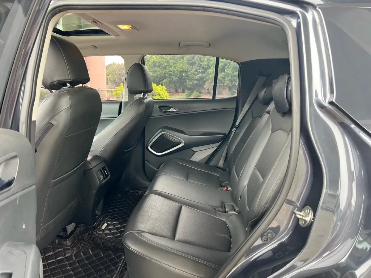 2018 Hyundai ix35 2.0L 160HP L4 6AT,autocango,china used car exporter,china ev exporter,chinese used car exporter,chinese used ev exporter