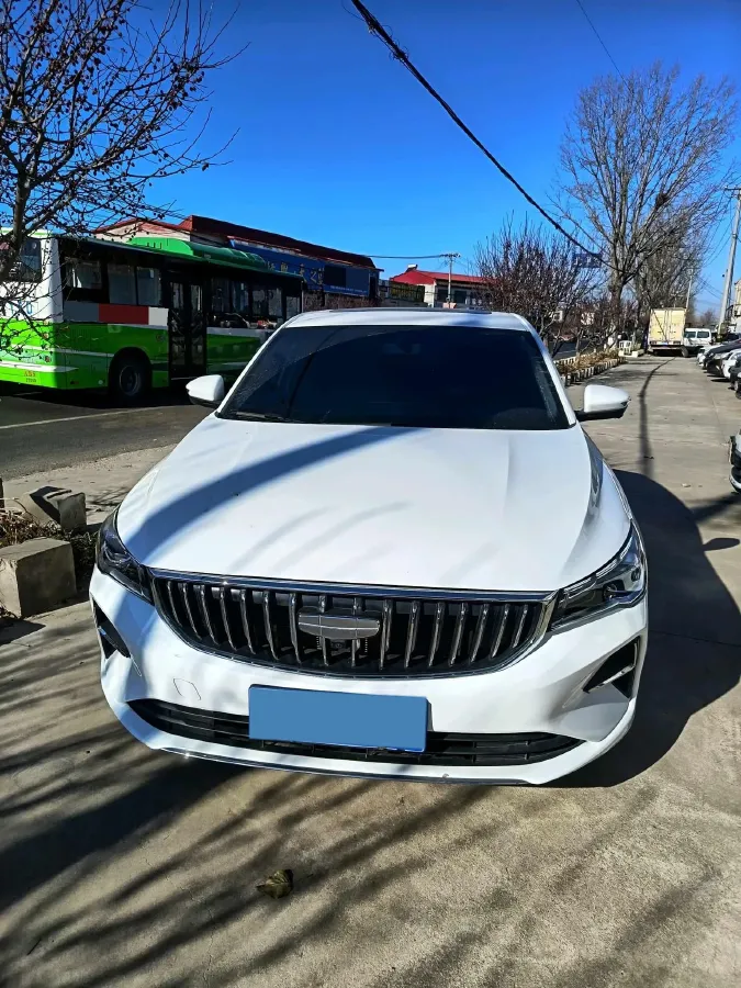 2025 Geely Emgrand 1.5L 127HP L4 CVT,autocango,china used car exporter,china ev exporter,chinese used car exporter,chinese used ev exporter