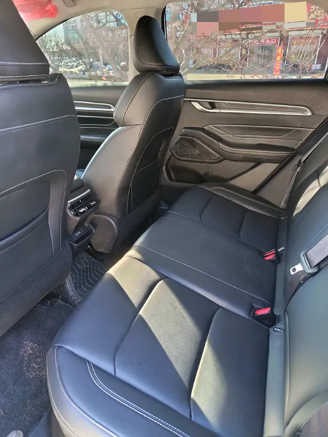 2025 Geely Emgrand 1.5L 127HP L4 CVT,autocango,china used car exporter,china ev exporter,chinese used car exporter,chinese used ev exporter