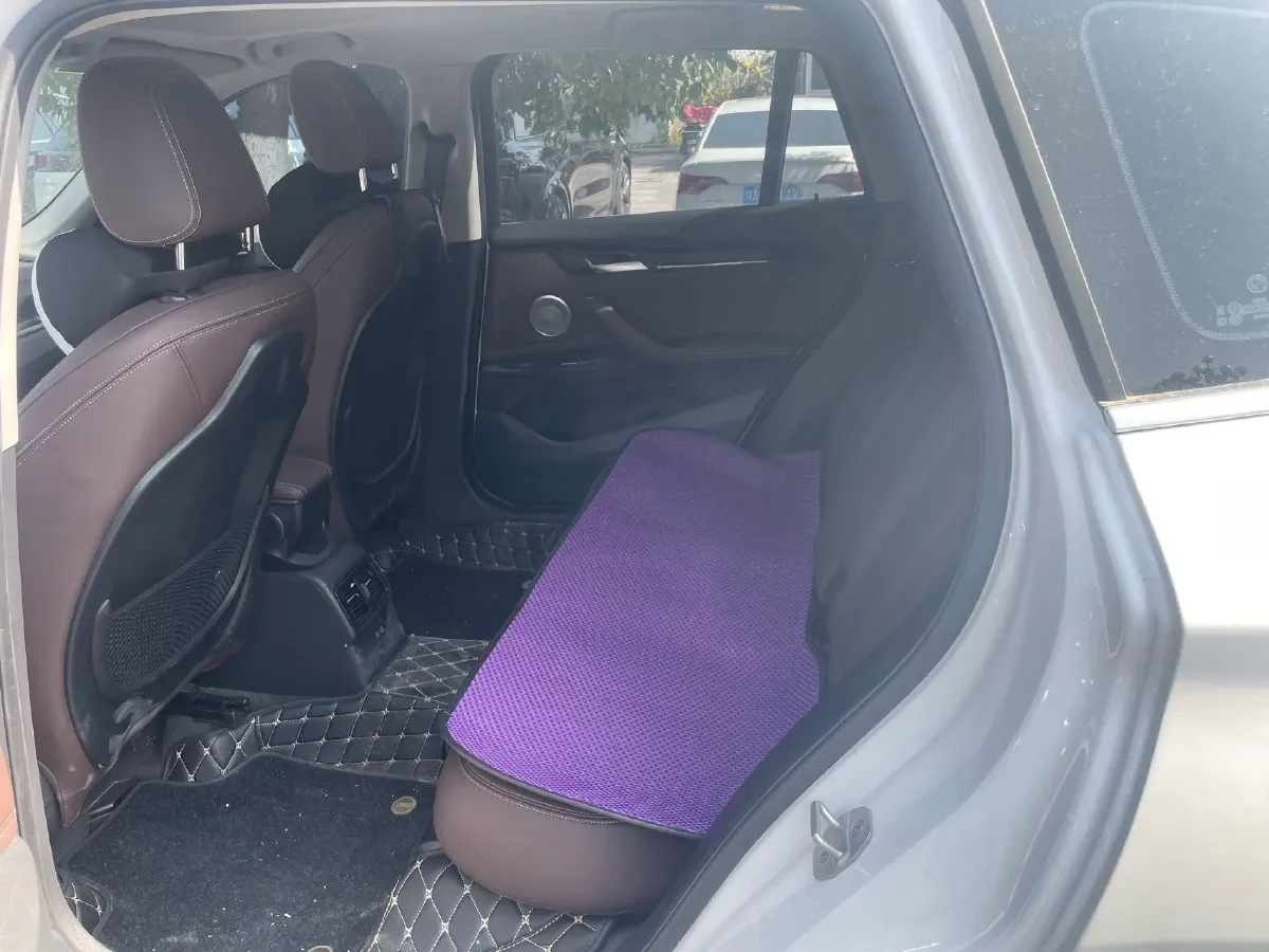 2022 BMW X1 2.0T 192HP L4 7DCT,autocango,china used car exporter,china ev exporter,chinese used car exporter,chinese used ev exporter