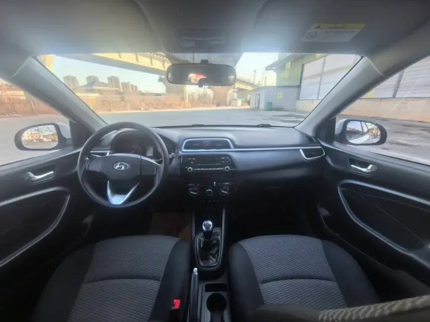 2017 Hyundai Reina 1.4L 95HP L4 5MT,autocango,china used car exporter,china ev exporter,chinese used car exporter,chinese used ev exporter