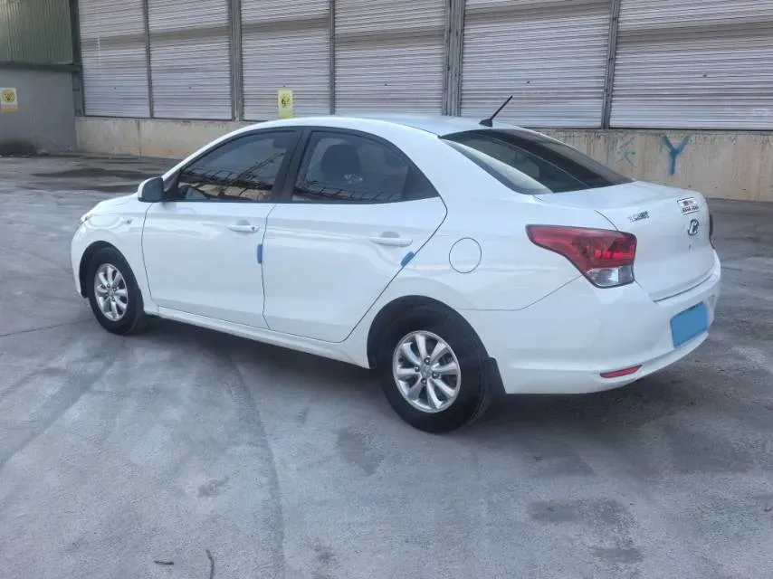 2017 Hyundai Reina 1.4L 95HP L4 5MT,autocango,china used car exporter,china ev exporter,chinese used car exporter,chinese used ev exporter