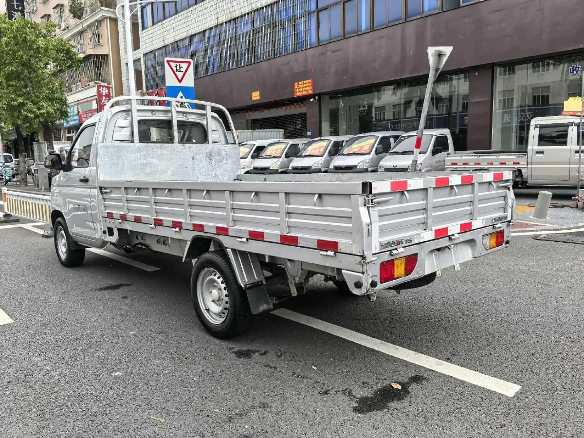 2021 NLM Motor QiTeng N50 1.5L 116HP L4 5MT,autocango,china used car exporter,china ev exporter,chinese used car exporter,chinese used ev exporter