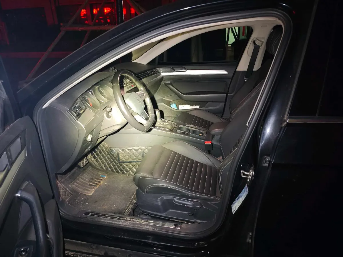 2020 Volkswagen Magotan 1.4T 150HP L4 7DCT,autocango,china used car exporter,china ev exporter,chinese used car exporter,chinese used ev exporter