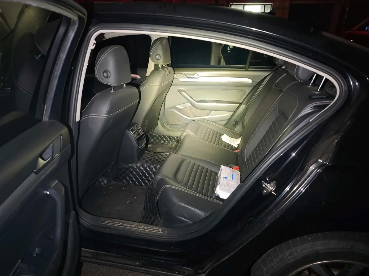 2020 Volkswagen Magotan 1.4T 150HP L4 7DCT,autocango,china used car exporter,china ev exporter,chinese used car exporter,chinese used ev exporter