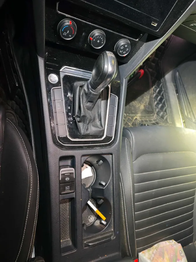 2020 Volkswagen Magotan 1.4T 150HP L4 7DCT,autocango,china used car exporter,china ev exporter,chinese used car exporter,chinese used ev exporter