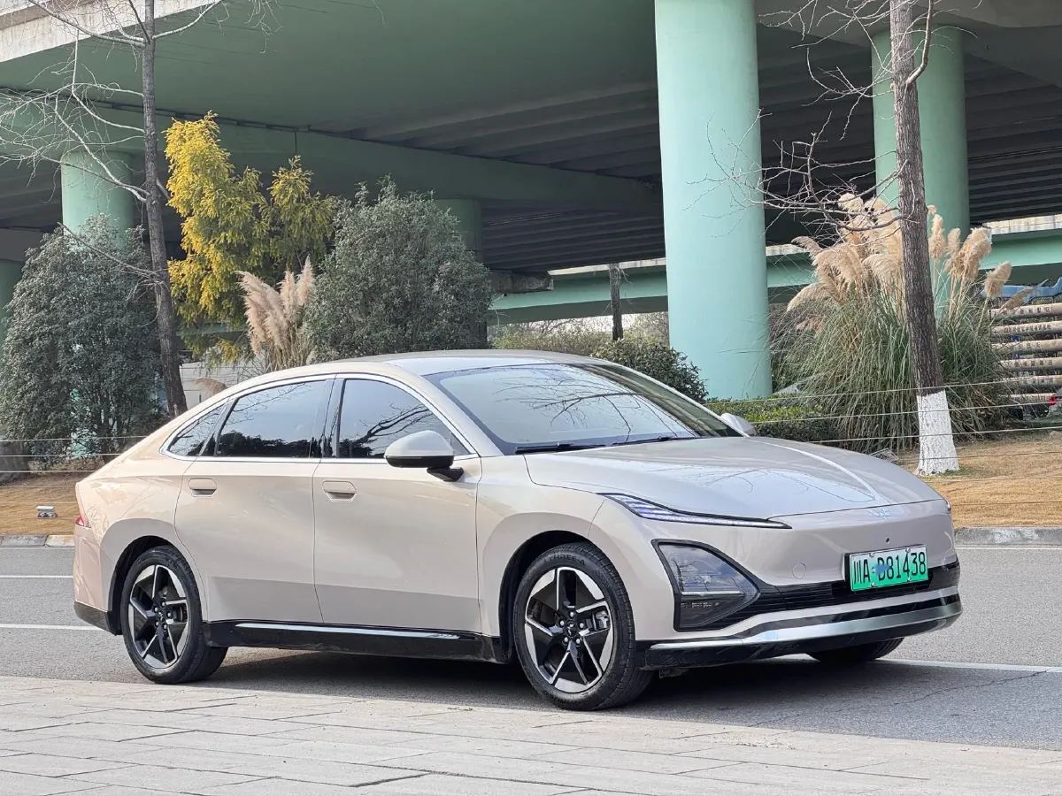 2024 WuLing XingGuang BEV 54.5KWH,autocango,china used car exporter,china ev exporter,chinese used car exporter,chinese used ev exporter
