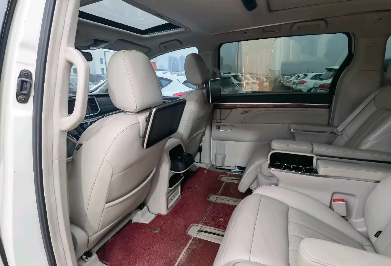 2018 GAC Trumpchi M8 2.0T 201HP L4 6AT,autocango,china used car exporter,china ev exporter,chinese used car exporter,chinese used ev exporter