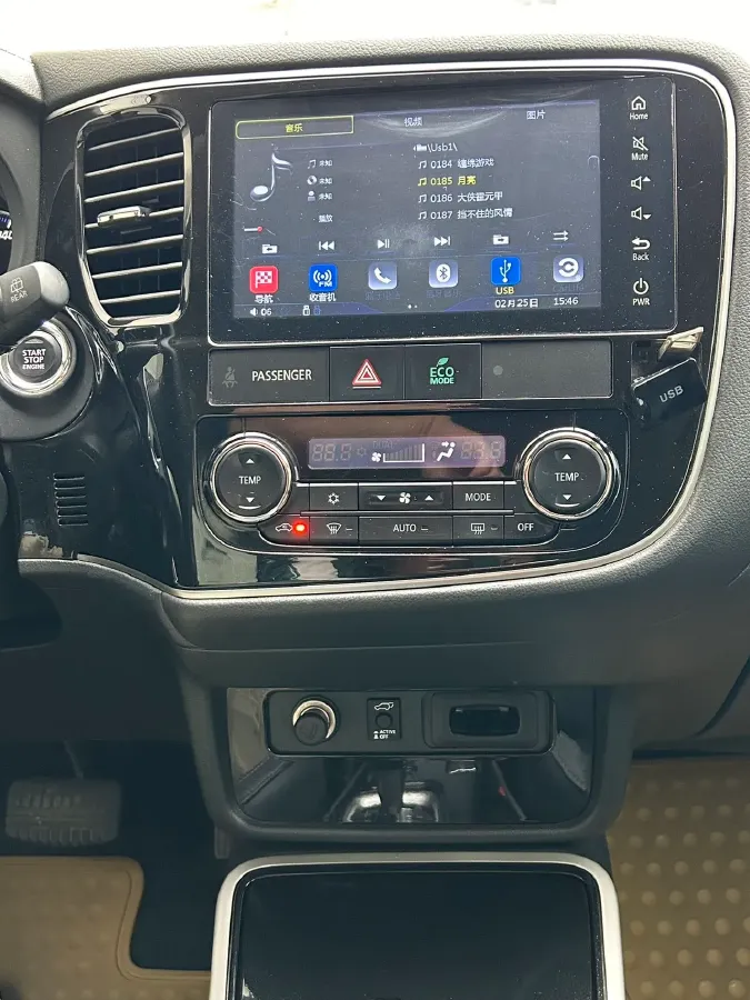 2018 Mitsubishi Outlander 2.4L 192HP L4 CVT,autocango,china used car exporter,china ev exporter,chinese used car exporter,chinese used ev exporter