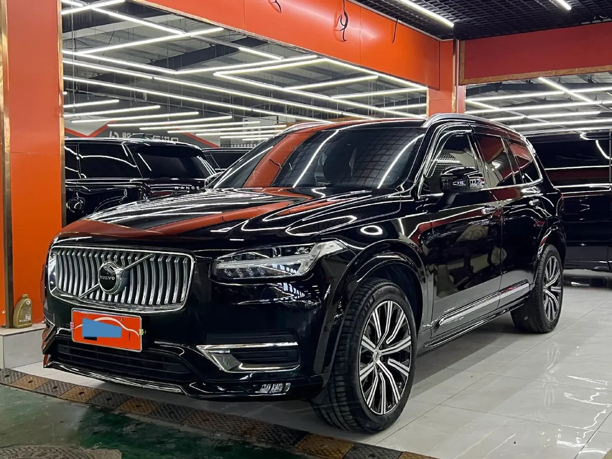 2021 Volvo XC90 2.0T 299HP L4 8AT,autocango,china used car exporter,china ev exporter,chinese used car exporter,chinese used ev exporter