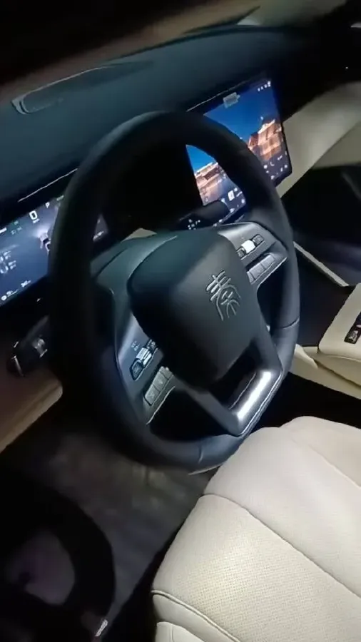 2025 BYD QinL BEV,autocango,china used car exporter,china ev exporter,chinese used car exporter,chinese used ev exporter