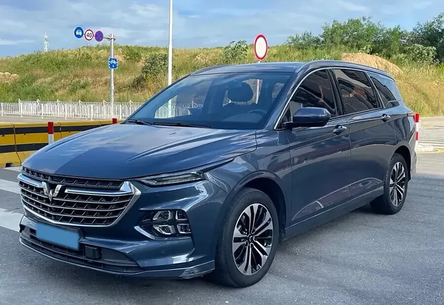 2020 WuLing KaiJie 1.5T 147HP L4 CVT,autocango,china used car exporter,china ev exporter,chinese used car exporter,chinese used ev exporter