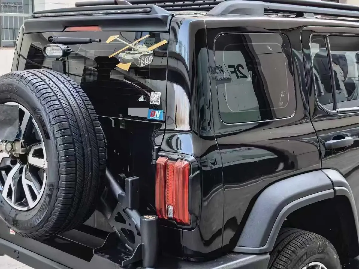 2021 Tank 300 2.0T 227HP L4 8AT,autocango,china used car exporter,china ev exporter,chinese used car exporter,chinese used ev exporter