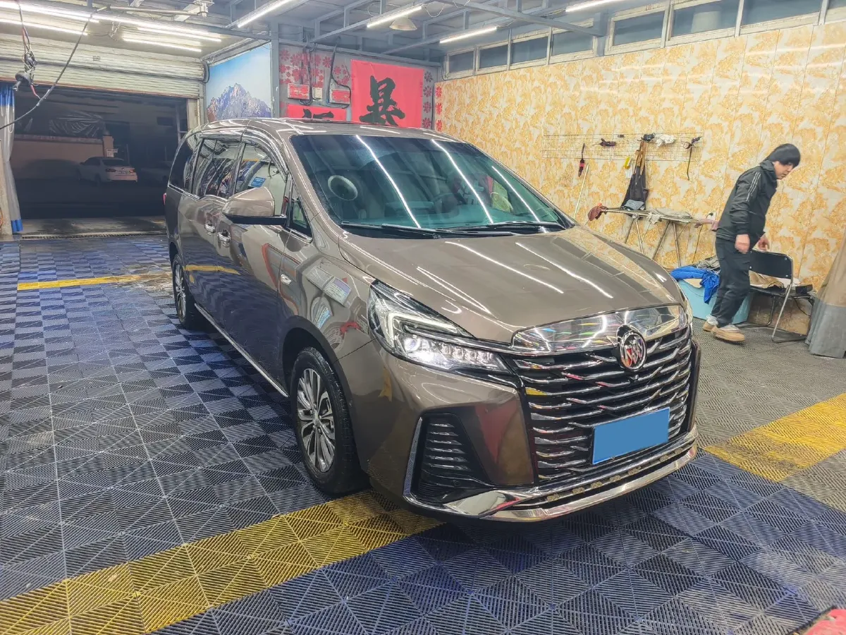 2023 Buick GL8 2.0T 237HP L4 9AT,autocango,china used car exporter,china ev exporter,chinese used car exporter,chinese used ev exporter