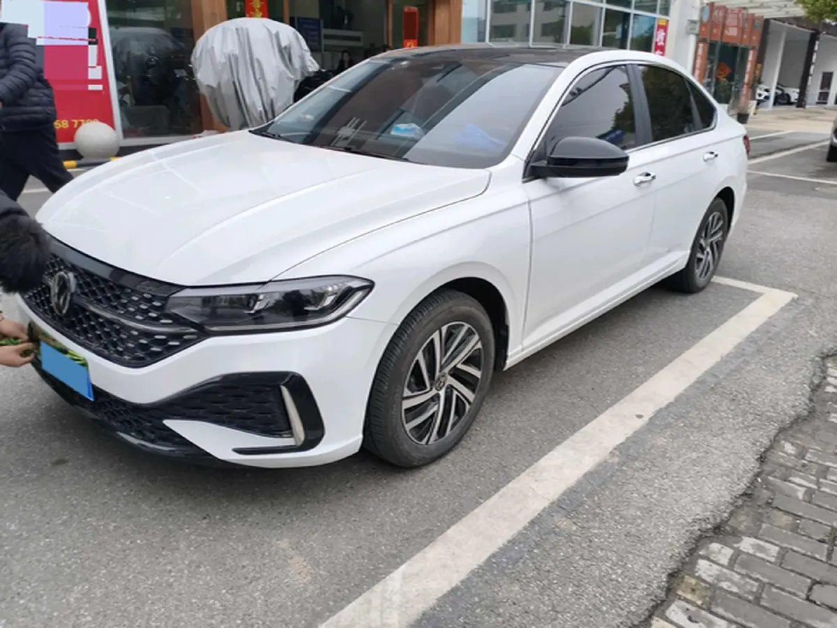 2024 Volkswagen Lavida 1.5L 110HP L4 6AT,autocango,china used car exporter,china ev exporter,chinese used car exporter,chinese used ev exporter