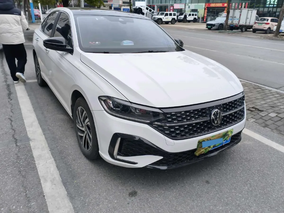 2024 Volkswagen Lavida 1.5L 110HP L4 6AT,autocango,china used car exporter,china ev exporter,chinese used car exporter,chinese used ev exporter