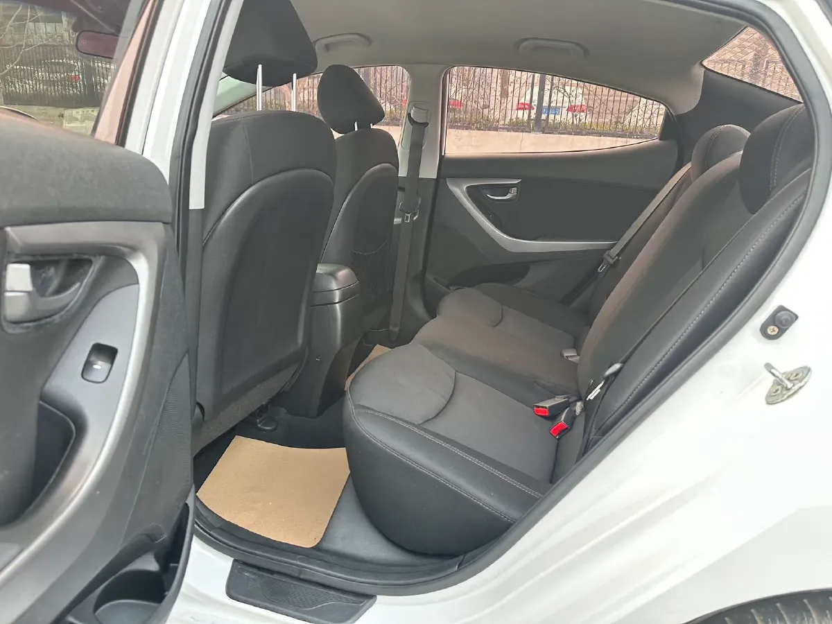 2016 Hyundai Elantra 1.6L 128HP L4 6AT,autocango,china used car exporter,china ev exporter,chinese used car exporter,chinese used ev exporter