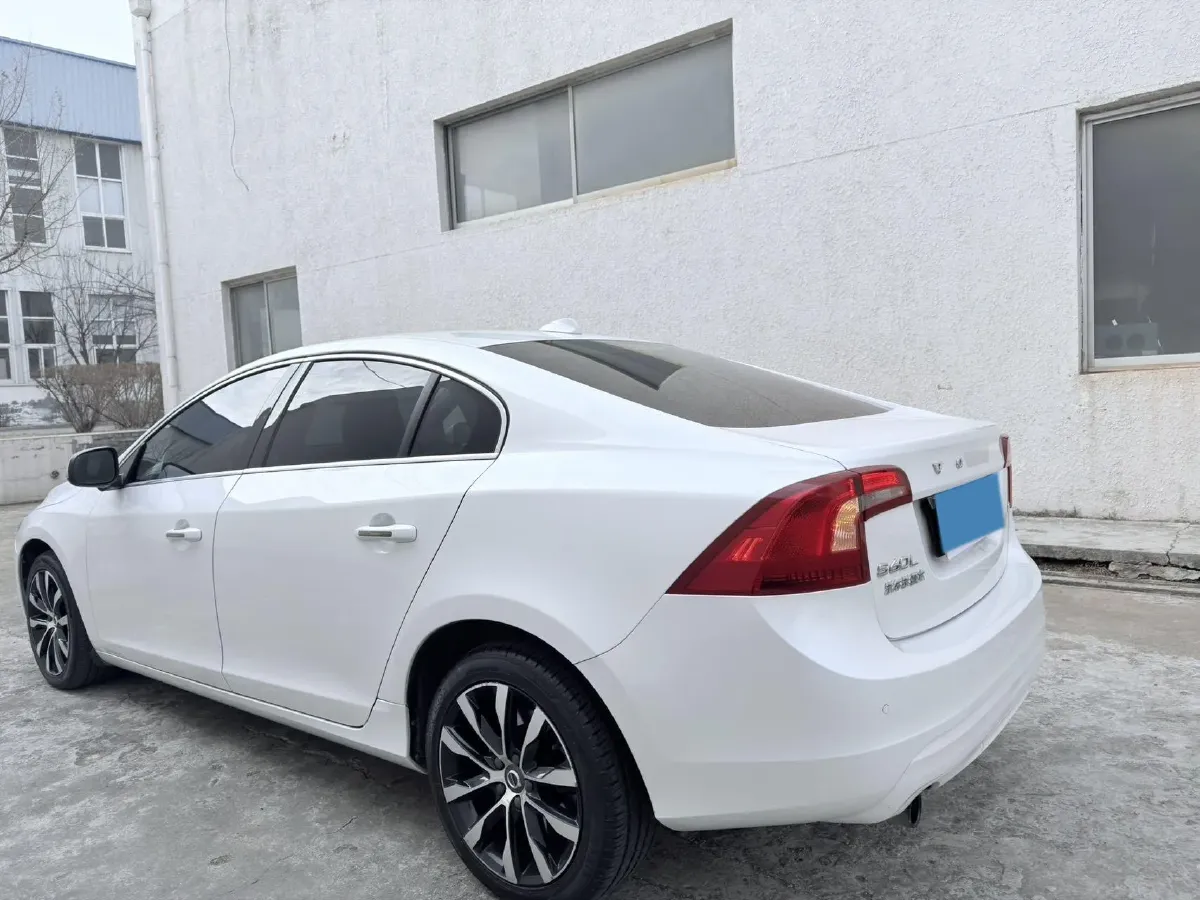 2019 Volkswagen Passat 1.4T 150HP L4 6DCT PHEV 12.1KWH,autocango,china used car exporter,china ev exporter,chinese used car exporter,chinese used ev exporter