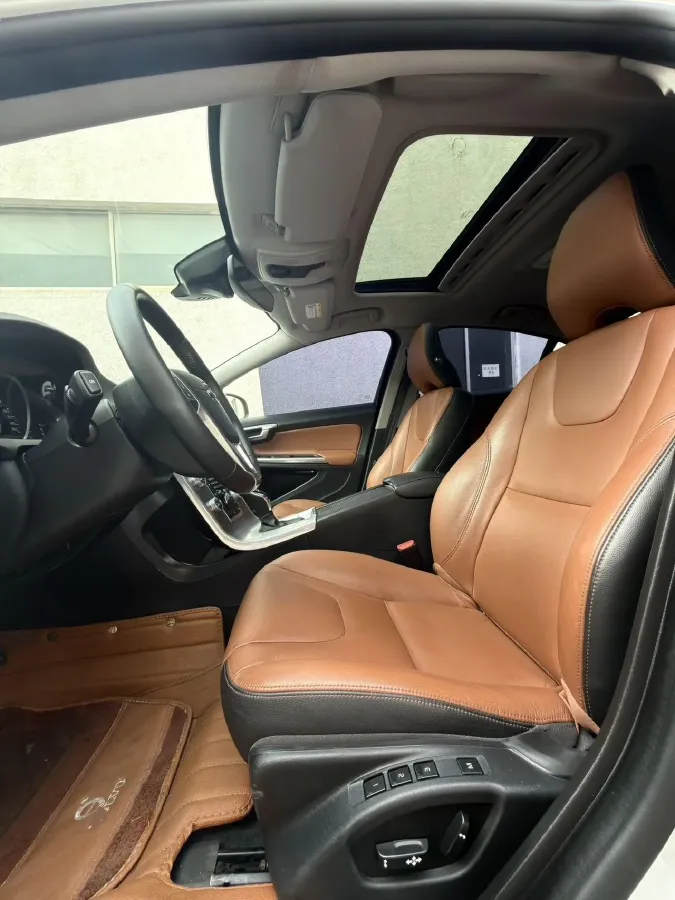 2019 Volkswagen Passat 1.4T 150HP L4 6DCT PHEV 12.1KWH,autocango,china used car exporter,china ev exporter,chinese used car exporter,chinese used ev exporter