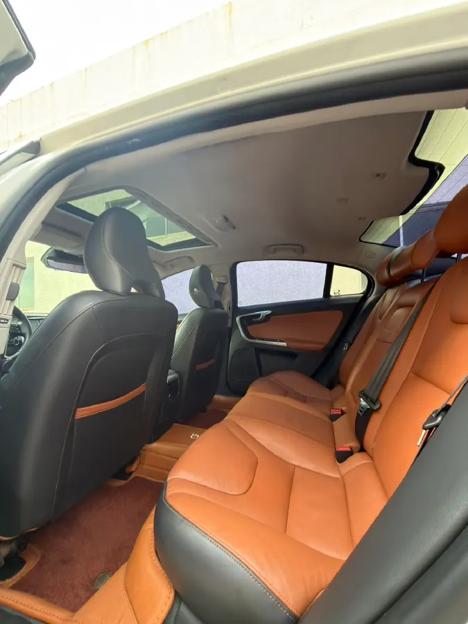 2019 Volkswagen Passat 1.4T 150HP L4 6DCT PHEV 12.1KWH,autocango,china used car exporter,china ev exporter,chinese used car exporter,chinese used ev exporter