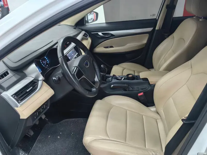 2018 Geely Emgrand 1.5L 109HP L4 5MT,autocango,china used car exporter,china ev exporter,chinese used car exporter,chinese used ev exporter