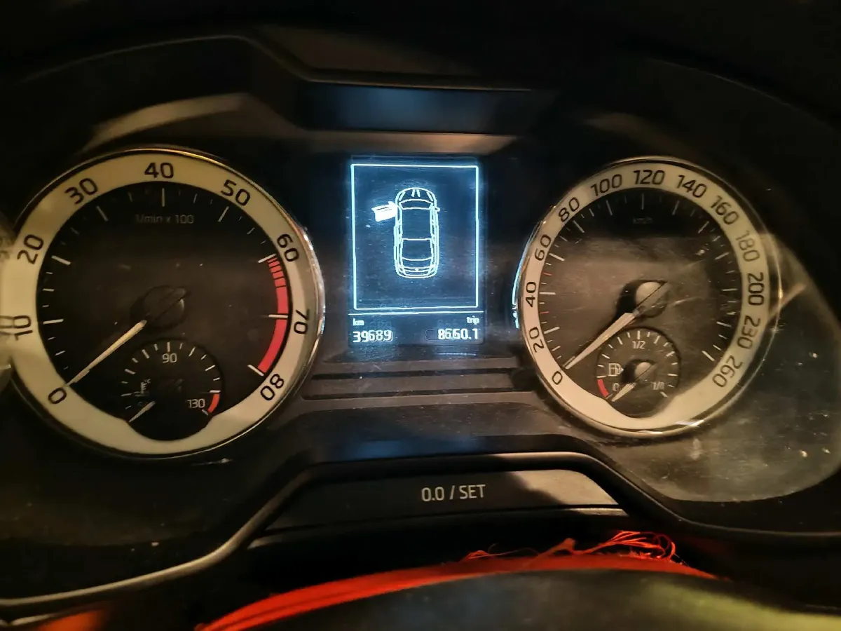 2019 Skoda Octavia 1.5L 116HP L4 6AT,autocango,china used car exporter,china ev exporter,chinese used car exporter,chinese used ev exporter