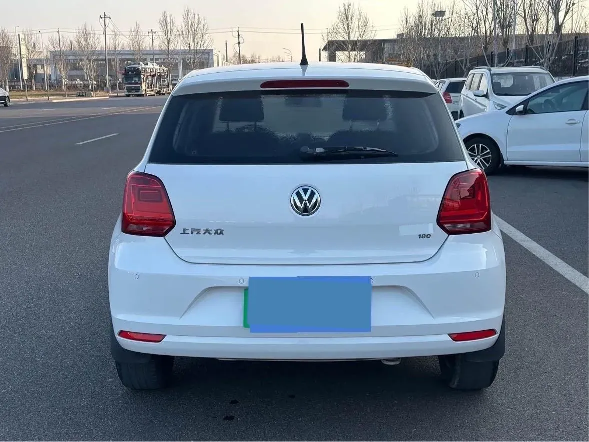 2016 Volkswagen Polo 1.6L 110HP L4 6AT,autocango,china used car exporter,china ev exporter,chinese used car exporter,chinese used ev exporter