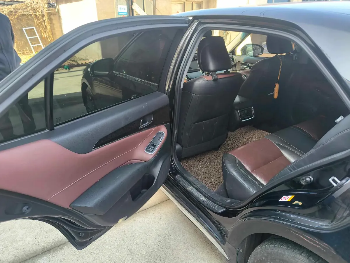 2018 Toyota Highlander 2.0T 220HP L4 6AT,autocango,china used car exporter,china ev exporter,chinese used car exporter,chinese used ev exporter