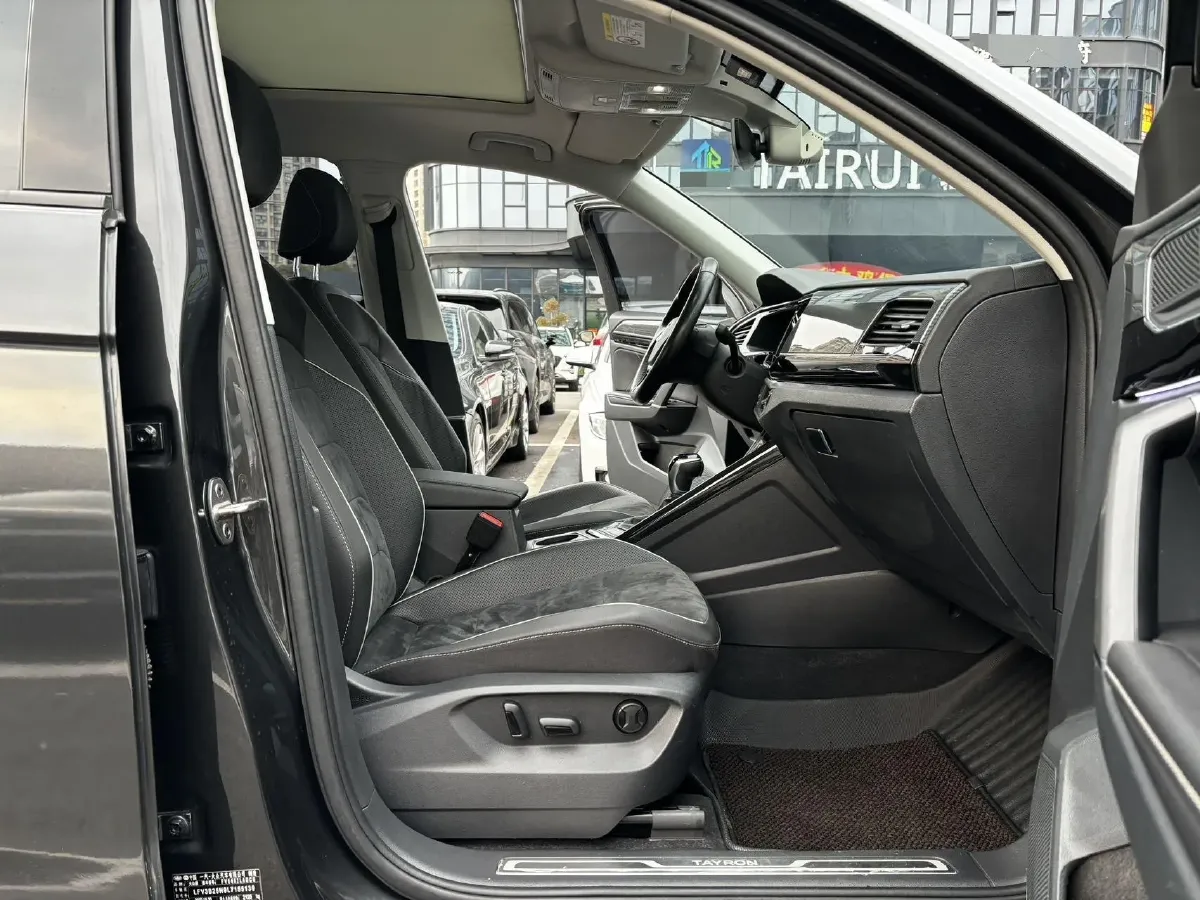2020 Volkswagen Tayron 2.0T 186HP L4 7DCT,autocango,china used car exporter,china ev exporter,chinese used car exporter,chinese used ev exporter