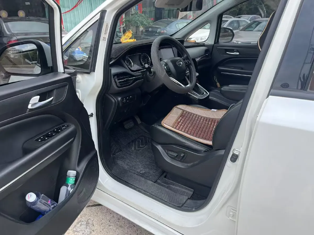 2021 GAC Trumpchi M6 1.5T 169HP L4 7DCT,autocango,china used car exporter,china ev exporter,chinese used car exporter,chinese used ev exporter