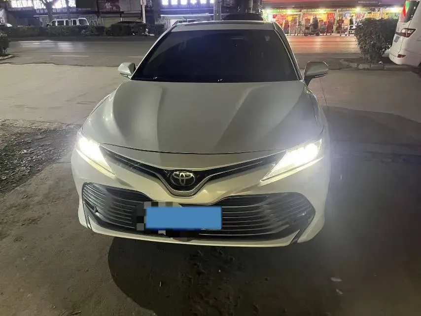 2019 Toyota Camry 2.0L 178HP L4 CVT,autocango,china used car exporter,china ev exporter,chinese used car exporter,chinese used ev exporter