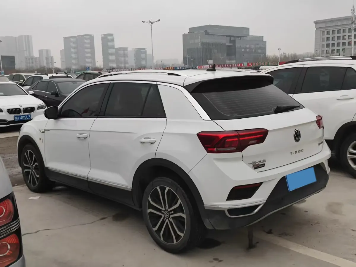 2021 Volkswagen T-Roc 1.4T 150HP L4 7DCT,autocango,china used car exporter,china ev exporter,chinese used car exporter,chinese used ev exporter