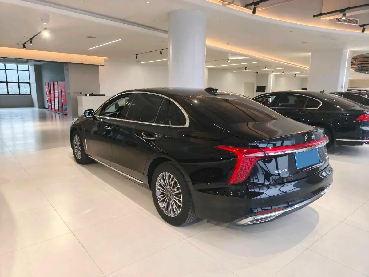 2024 HongQi H5 1.5T 169HP L4 7DCT,autocango,china used car exporter,china ev exporter,chinese used car exporter,chinese used ev exporter