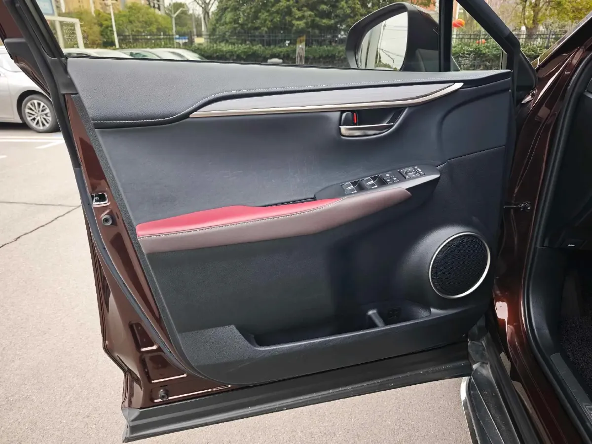 2018 Lexus NX 2.5L 155HP L4 E-CVT Hybrid,autocango,china used car exporter,china ev exporter,chinese used car exporter,chinese used ev exporter