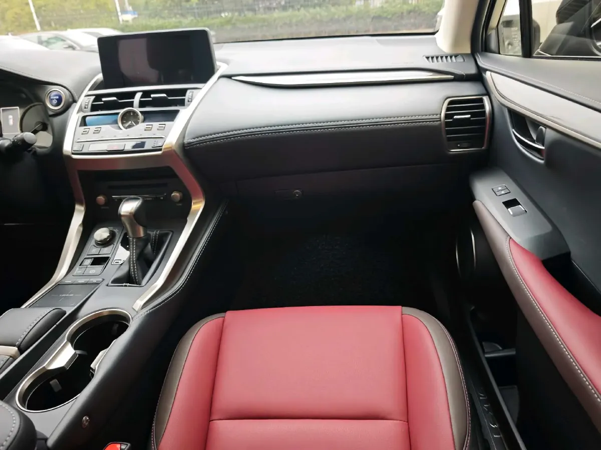 2018 Lexus NX 2.5L 155HP L4 E-CVT Hybrid,autocango,china used car exporter,china ev exporter,chinese used car exporter,chinese used ev exporter