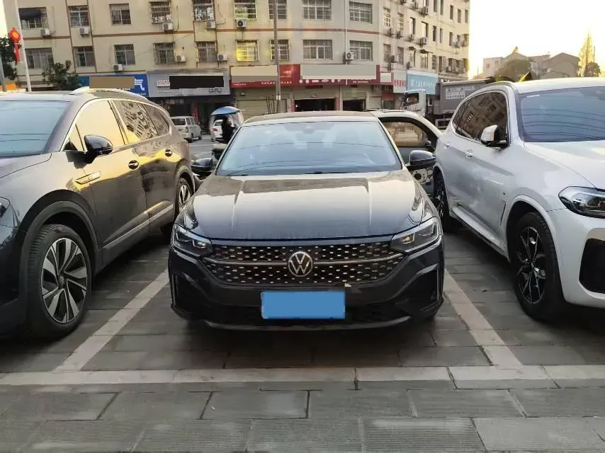 2023 Volkswagen Lavida 1.5T 160HP L4 7DCT,autocango,china used car exporter,china ev exporter,chinese used car exporter,chinese used ev exporter