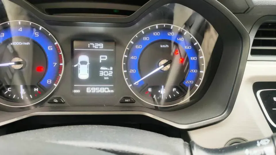 2020 Geely Vision X3 1.5L 109HP L4 CVT,autocango,china used car exporter,china ev exporter,chinese used car exporter,chinese used ev exporter